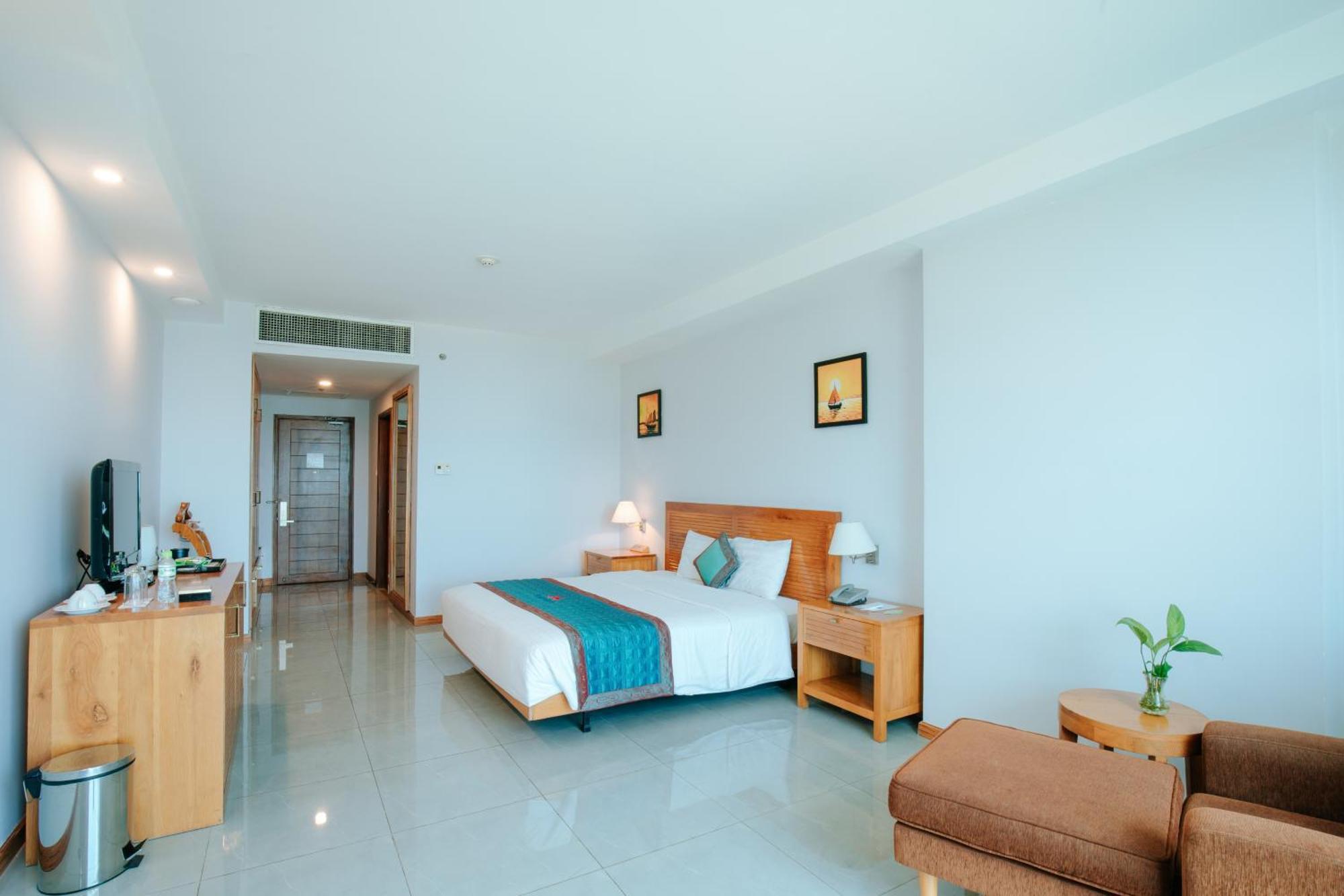 Petro Hotel Вунг Тау Екстериор снимка