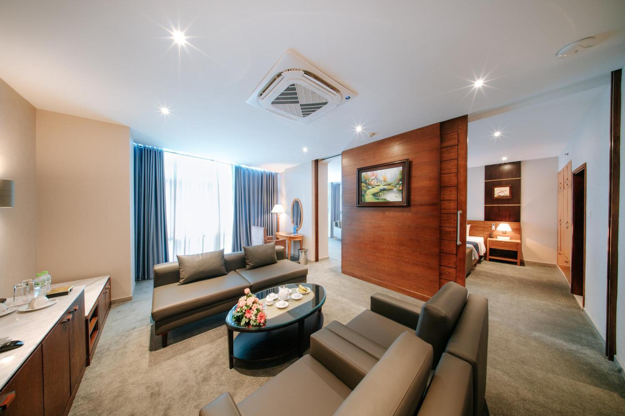 Petro Hotel Вунг Тау Екстериор снимка