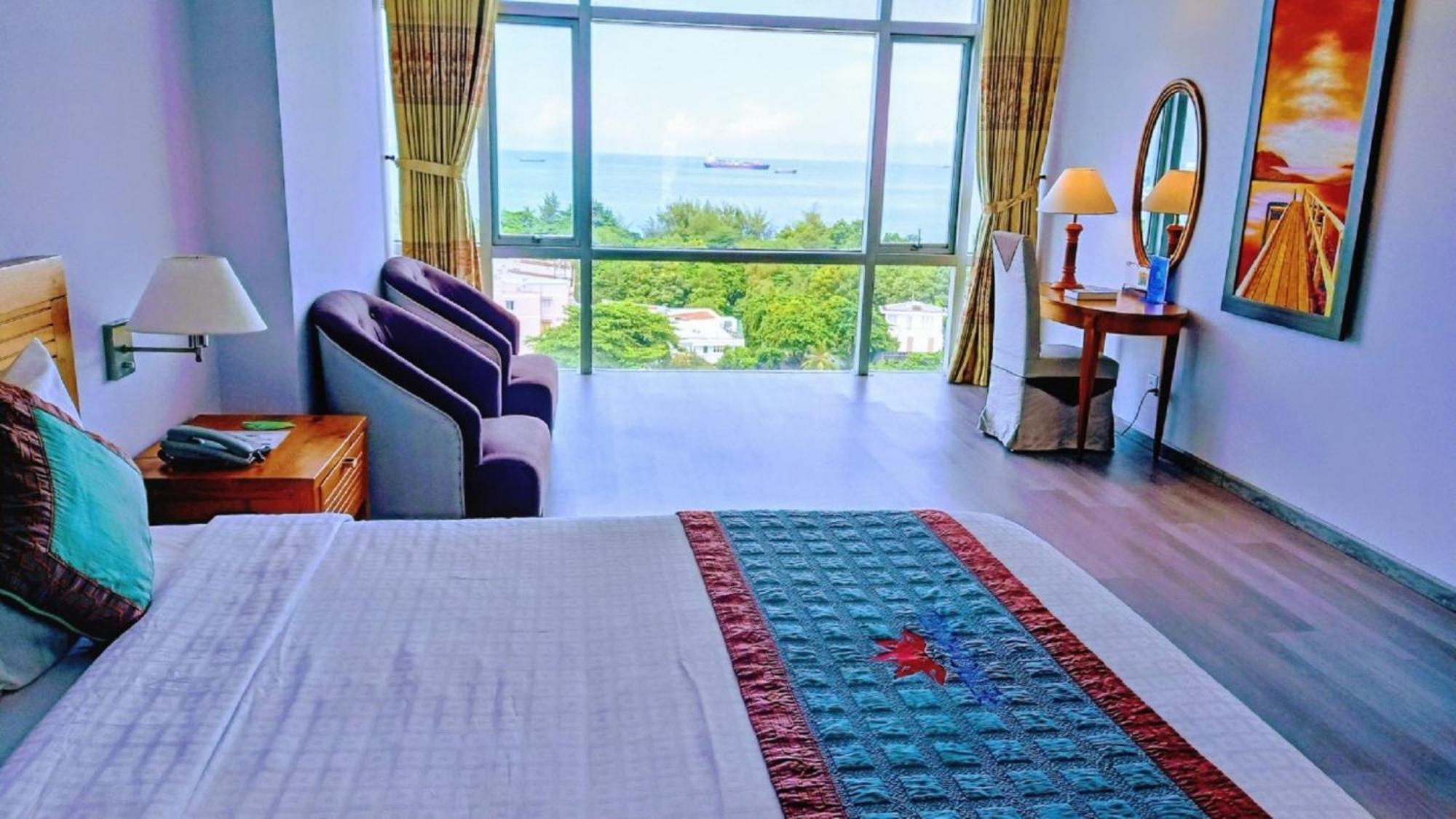 Petro Hotel Вунг Тау Екстериор снимка